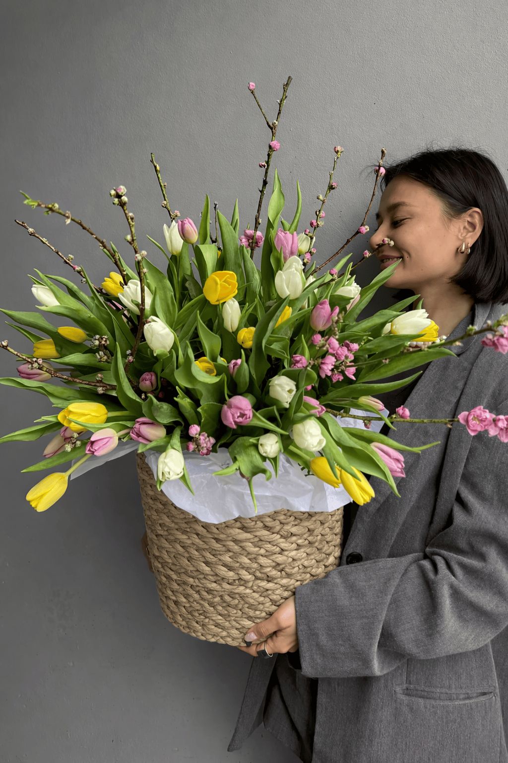 Flower Box "Hey, Gorgeous!" - Tulips, apricot blossoms