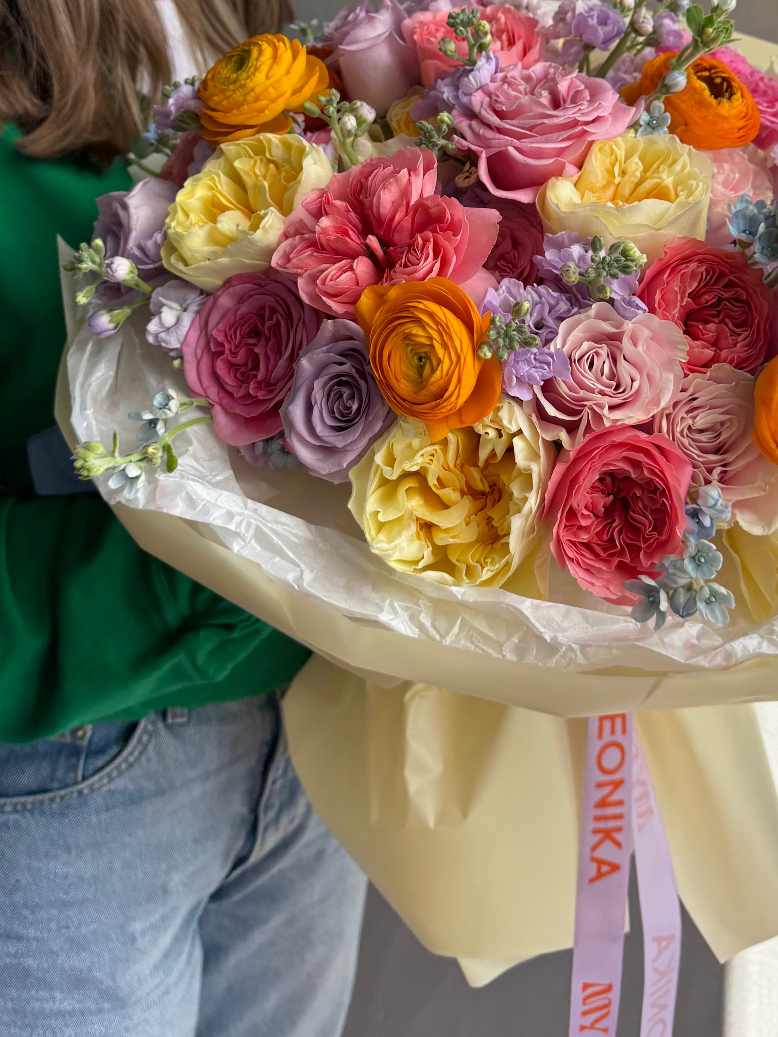 Bouquet "Dopamine" - roses, peony roses