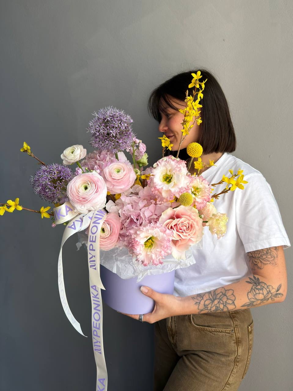 Flower Box “Spring Cutie” — ranunculus, hydrangea, roses, allium