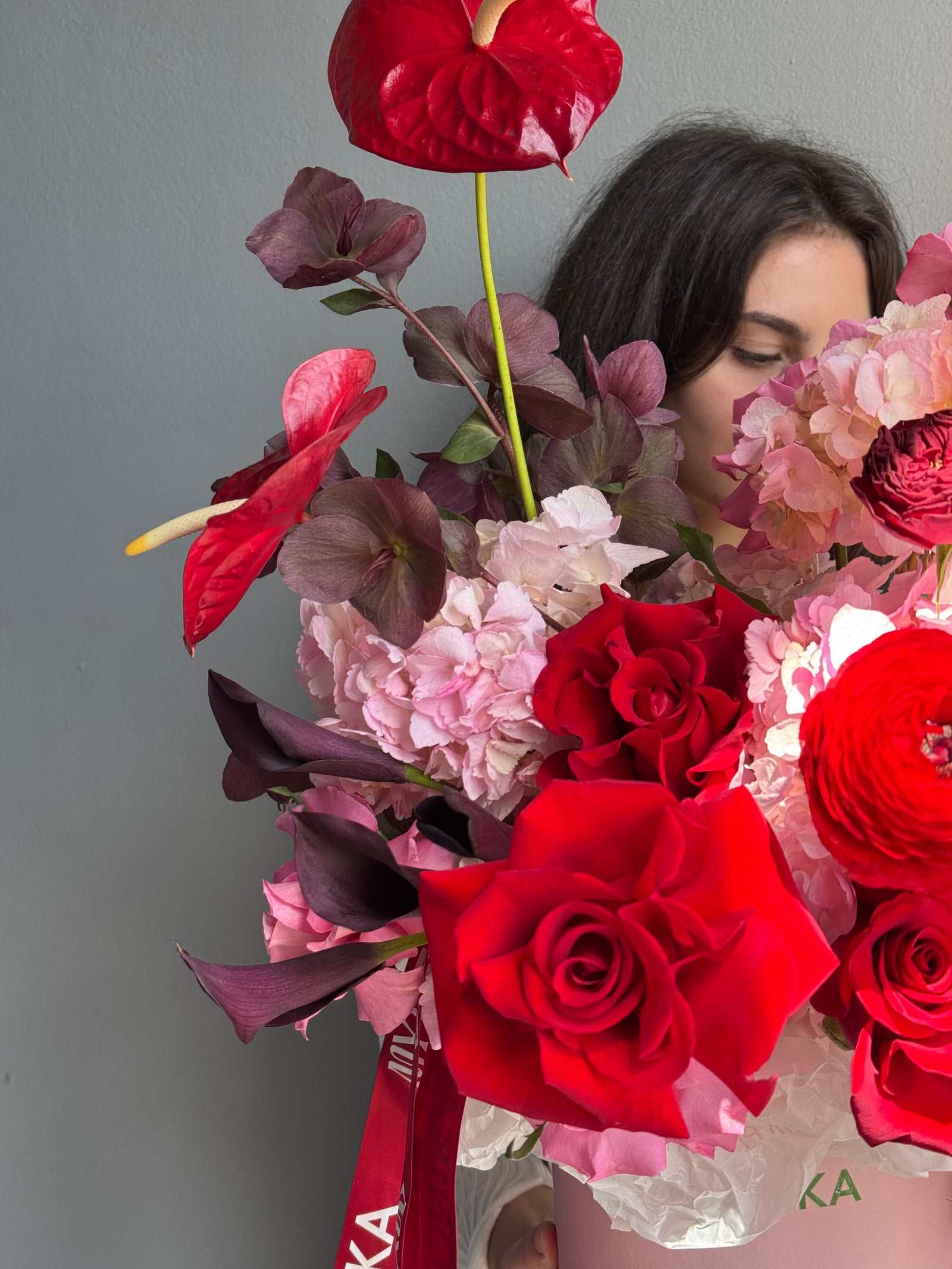 Flower Box “Hotline” — roses, anthurium, ranunculus, calla lilies, hydrangeas