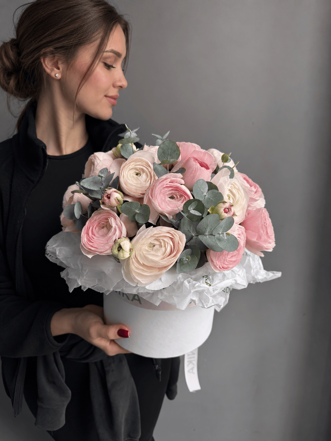 Flower Box "Ranunculus Hanoi &amp; Eucalyptus"