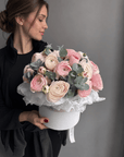 Flower Box "Ranunculus Hanoi & Eucalyptus"
