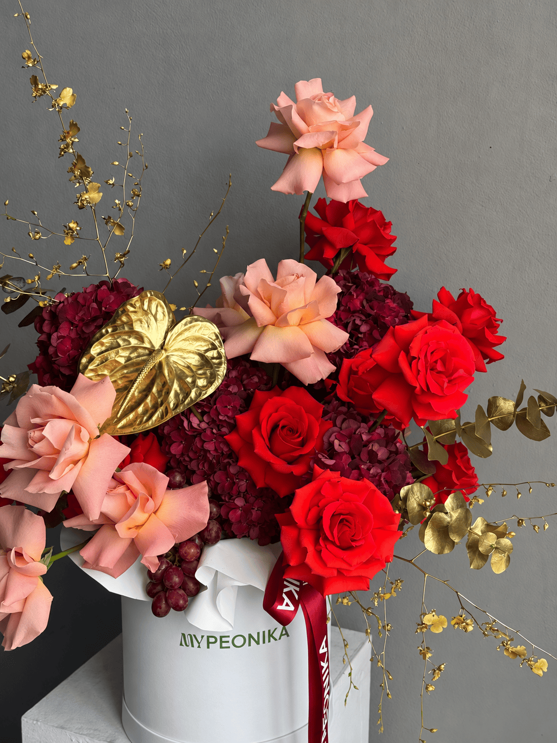 Flower Box "The Golden Blessing" - roses, hydrangeas, eucalyptus