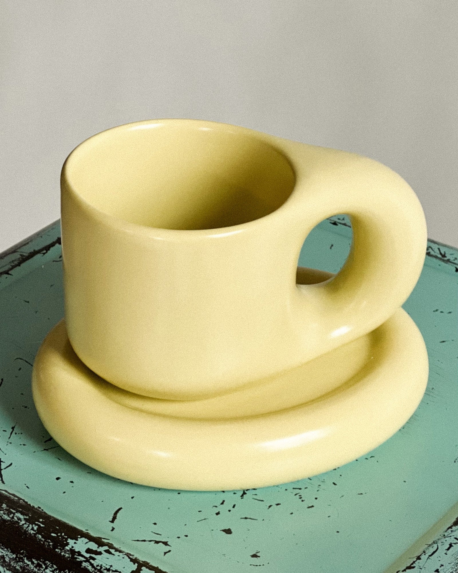 Cup &amp; Saucer Set - Yellow