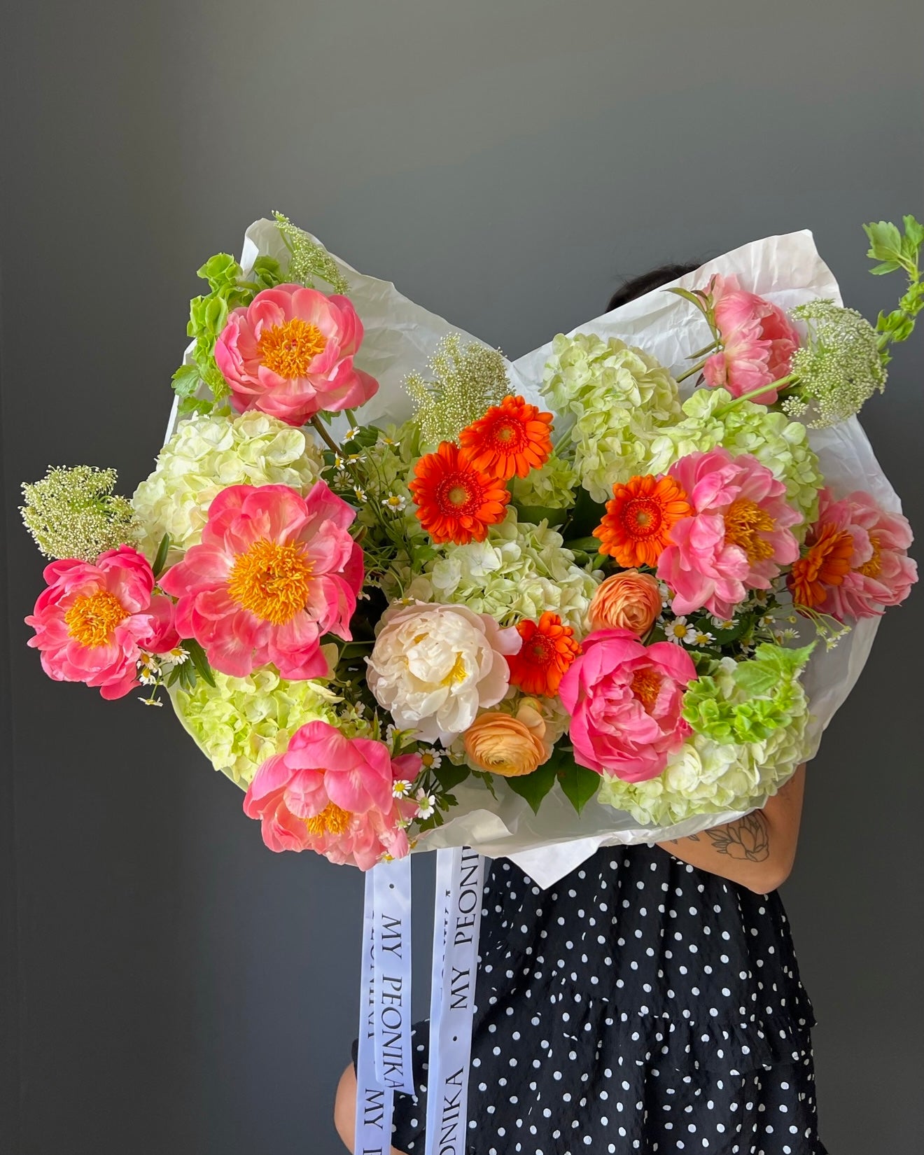 Bouquet &quot;Artist&#39;s Choice&quot; - select your budget, color palette, and let our skilled florists create a bespoke bouquet just for you