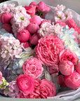 Bouquet "Bubblegum Babe" - Garden roses, stock, hydrangeas, ranunculus