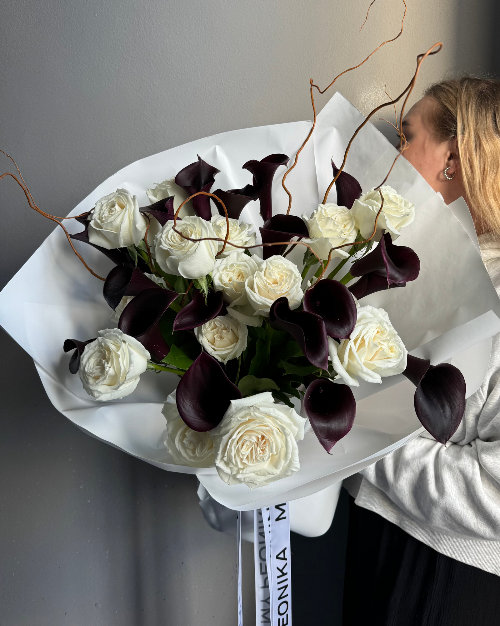Bouquet "Maleficent" - roses, calla lilies (ONLY MIAMI)