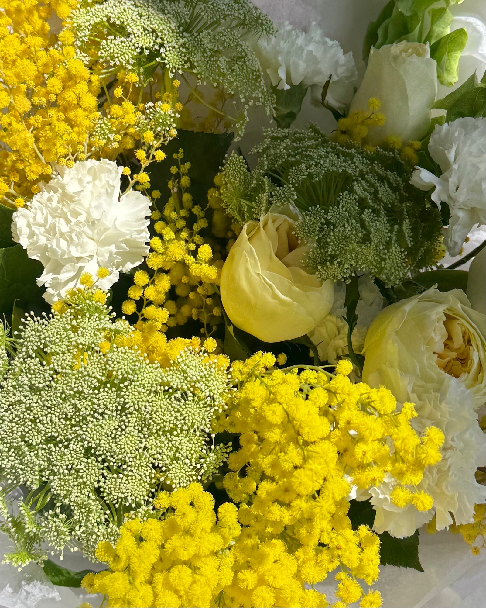 Bouquet "Mellow Yellow" - mimosa, roses