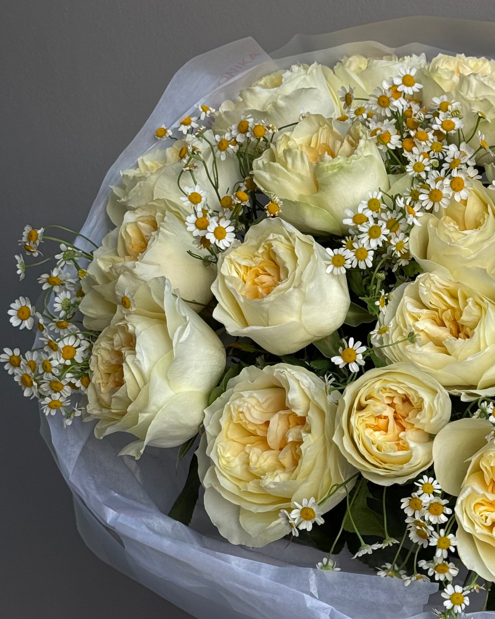 Bouquet "Sunkissed Bliss" - Peony roses, chamomile