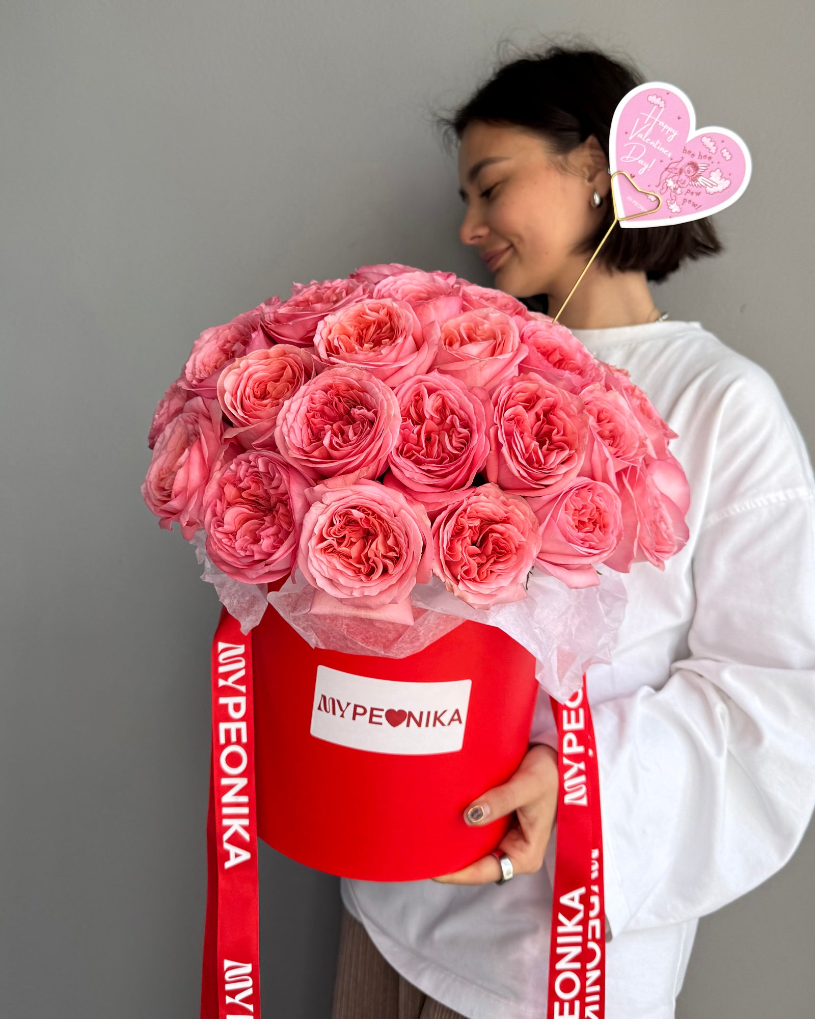 Flower box "Strawberry Kiss" - Pink  expression roses