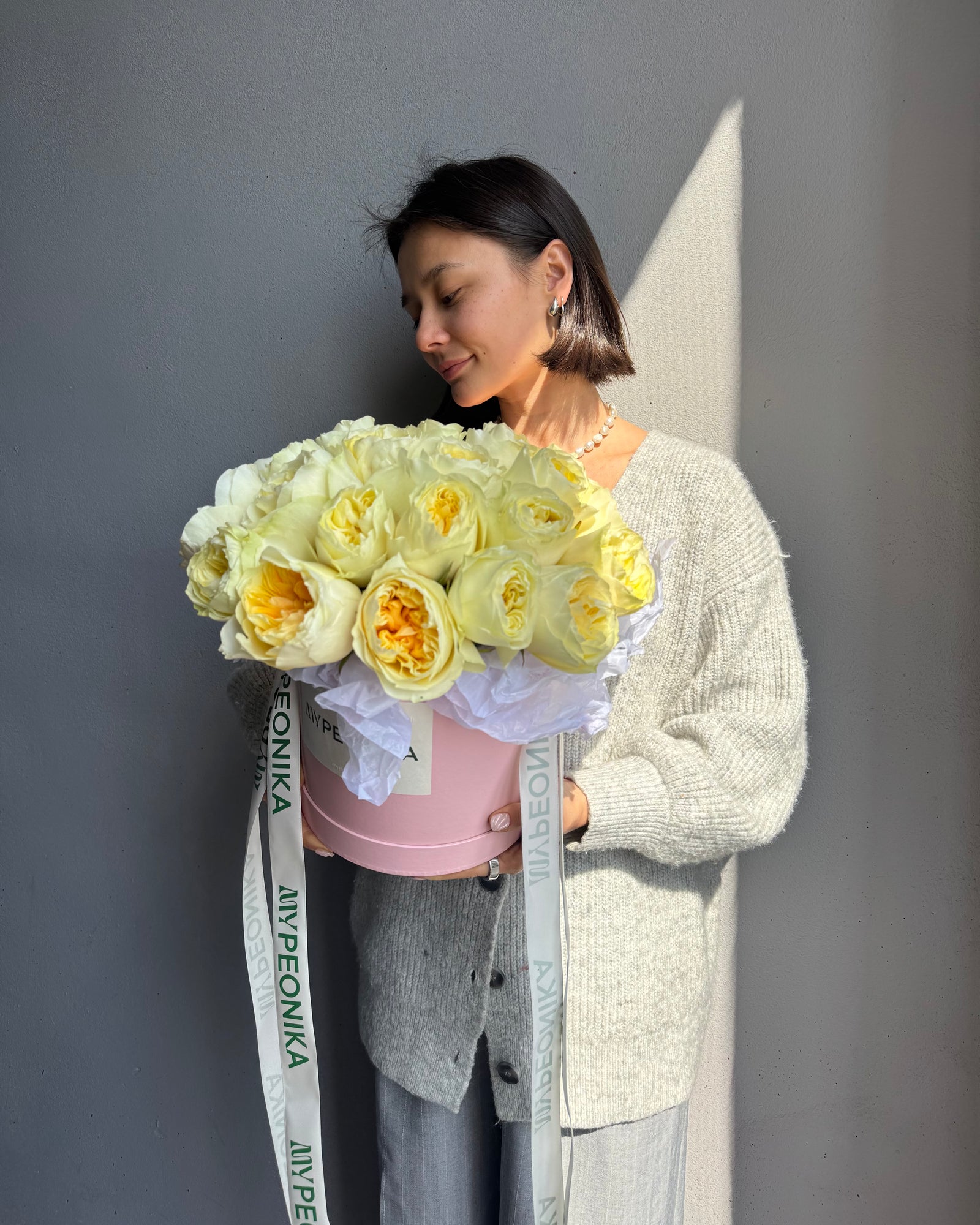 Flower box "Rose Vibes" - Expression Roses (Pink &amp; Yellow)