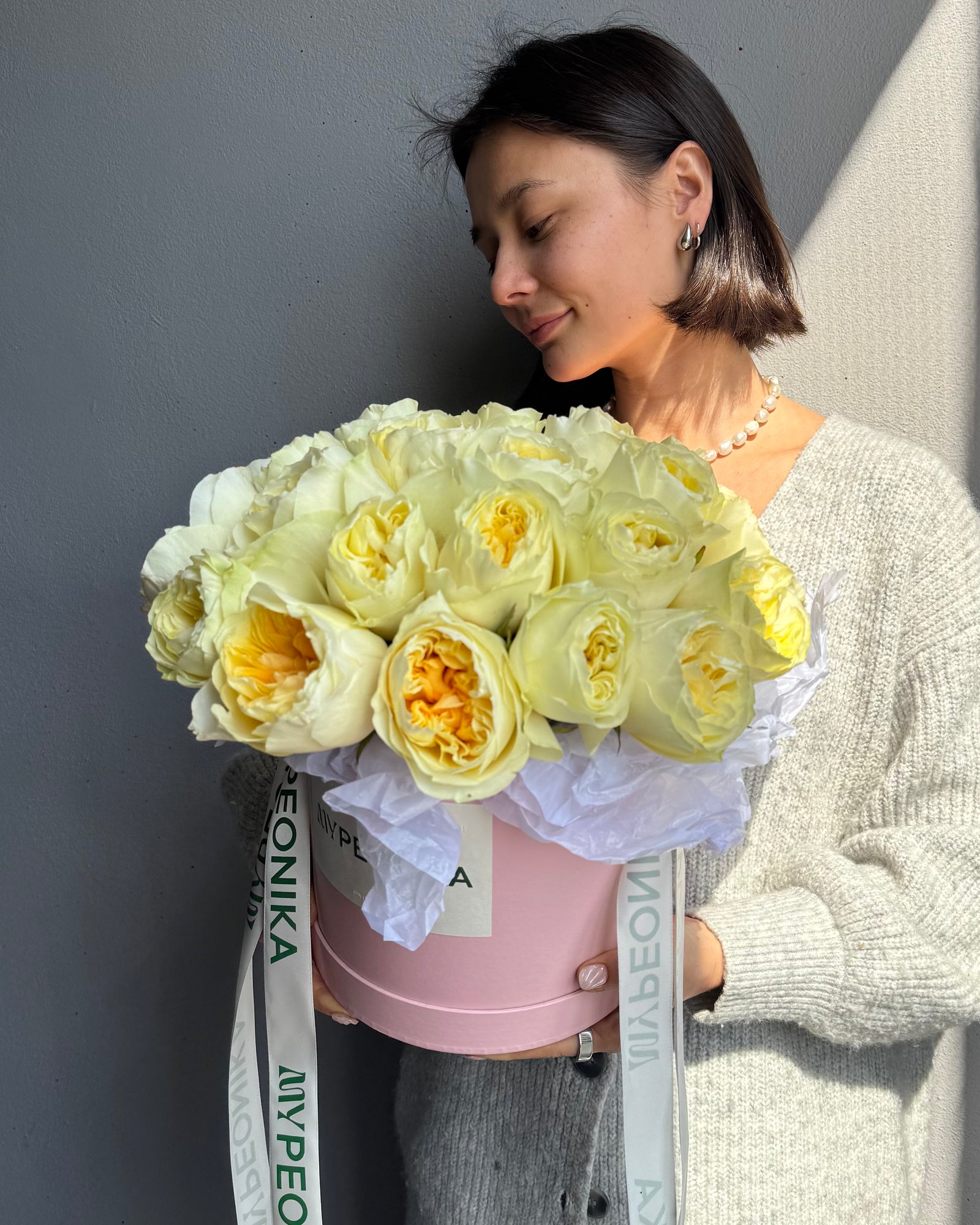 Flower box "Rose Vibes" - Expression Roses (Pink &amp; Yellow)