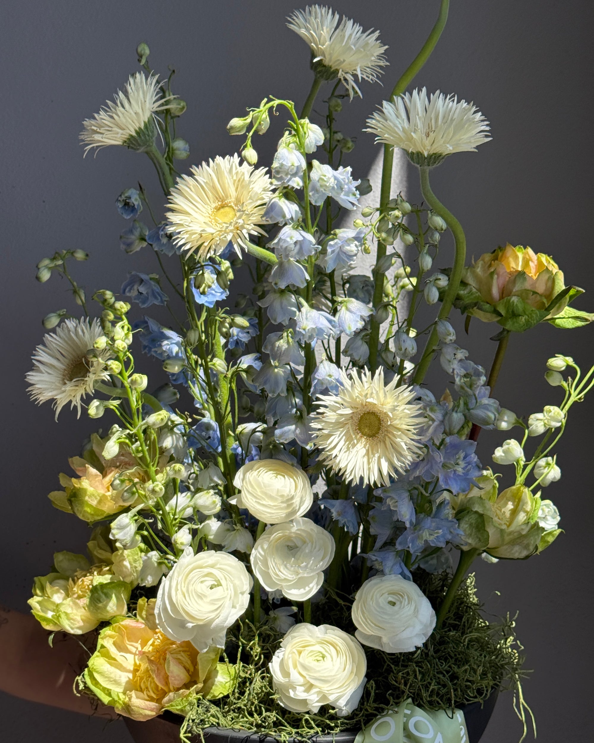 Interior arrangement &quot;Bloom Boom&quot; - Veggie roses, gerbera, ranunculus, delphinium