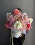 Flower Box "French Kiss" - Hydrangeas , French roses