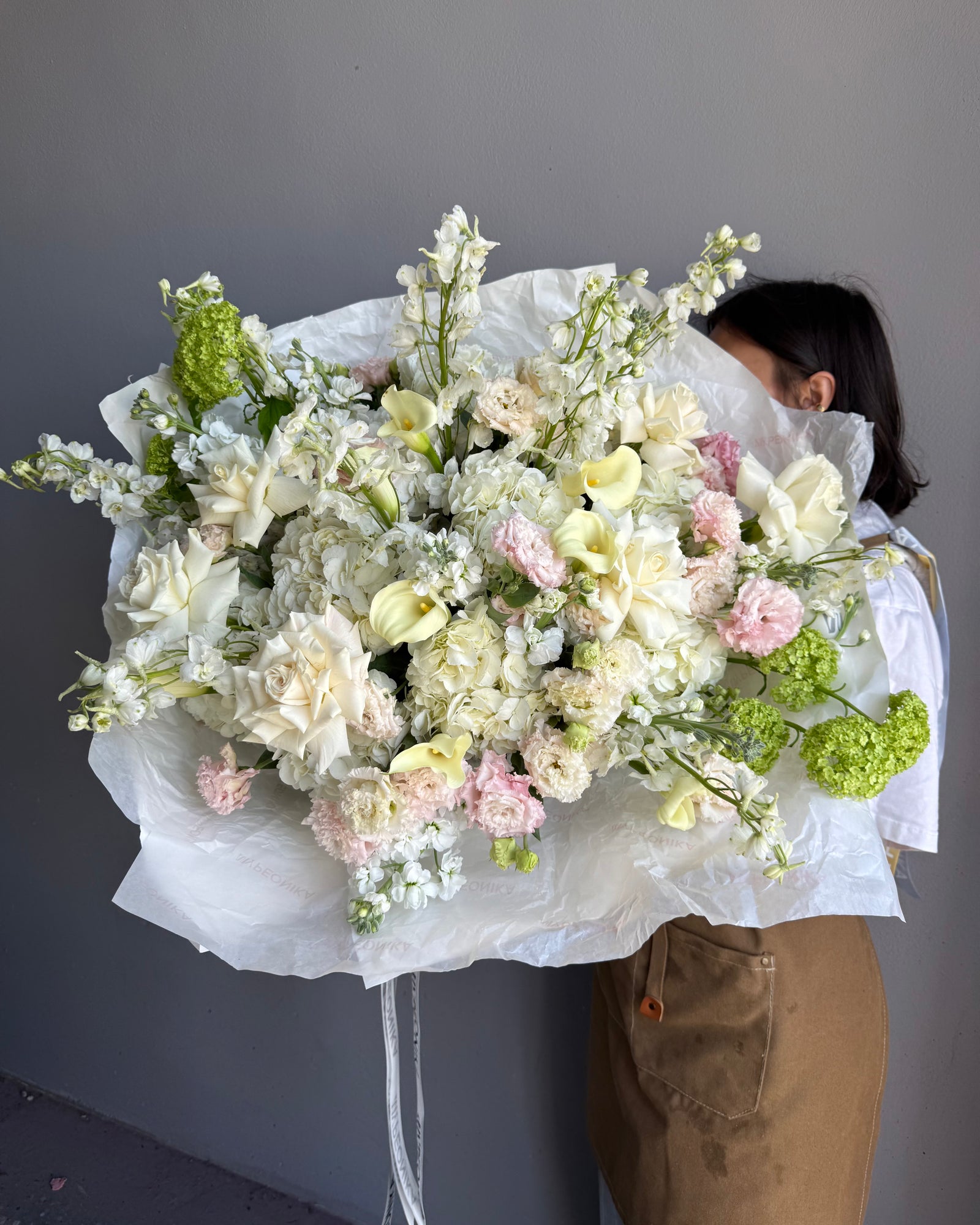 Bouquet "Sunday’s Best" - Calla, hydrangeas, Lisianthus, delphinium