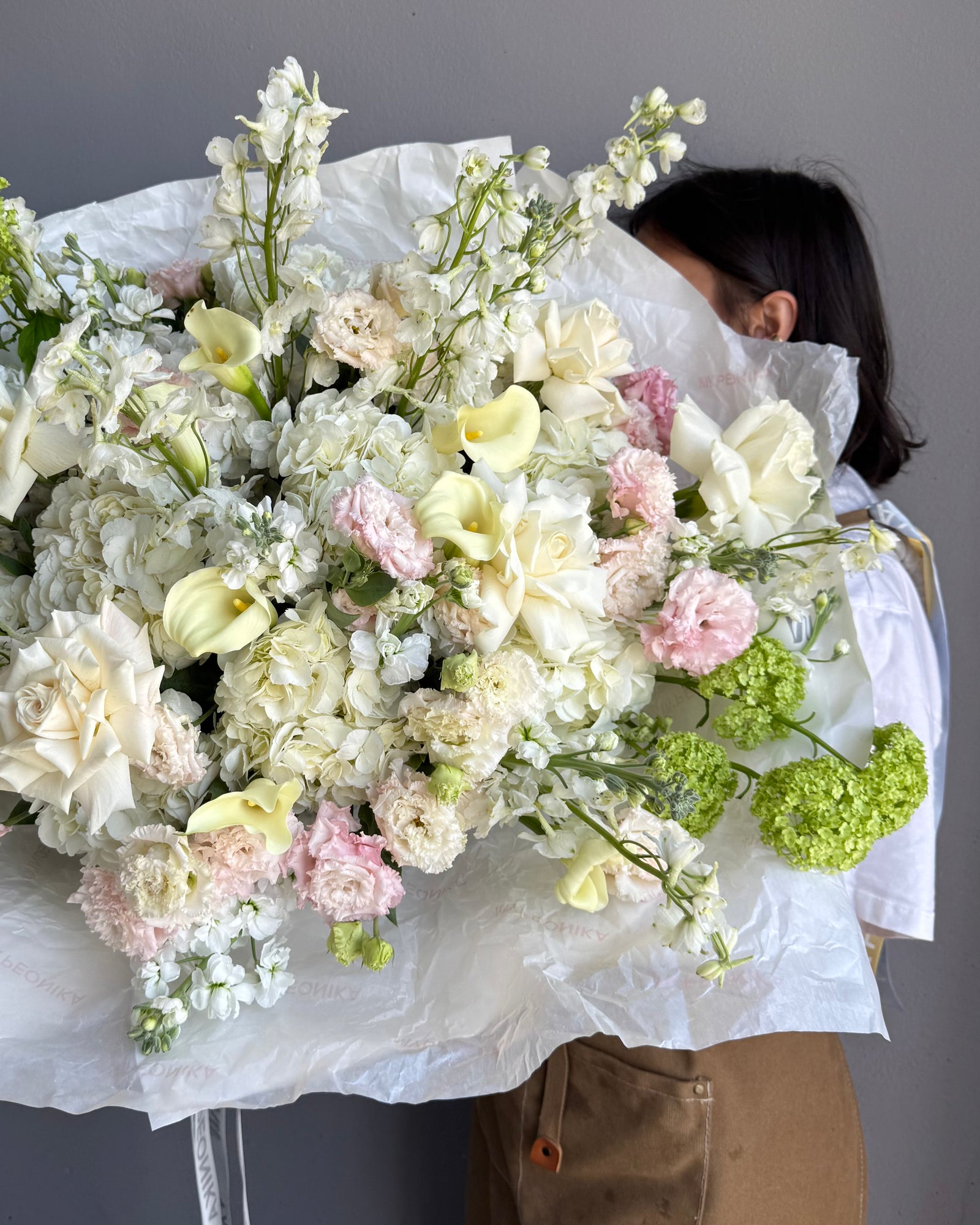 Bouquet "Sunday’s Best" - Calla, hydrangeas, Lisianthus, delphinium