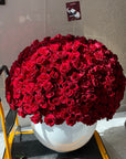 WOW-ARRANGEMENT “500 roses” - red roses in a white vase