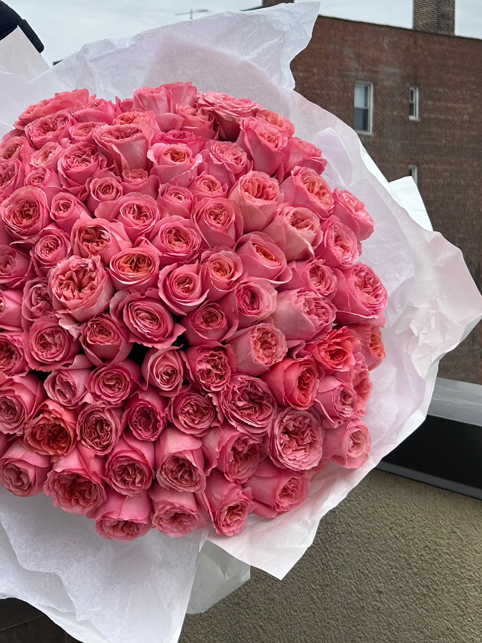 Bouquet "Pink Expression" - 100 pink garden roses