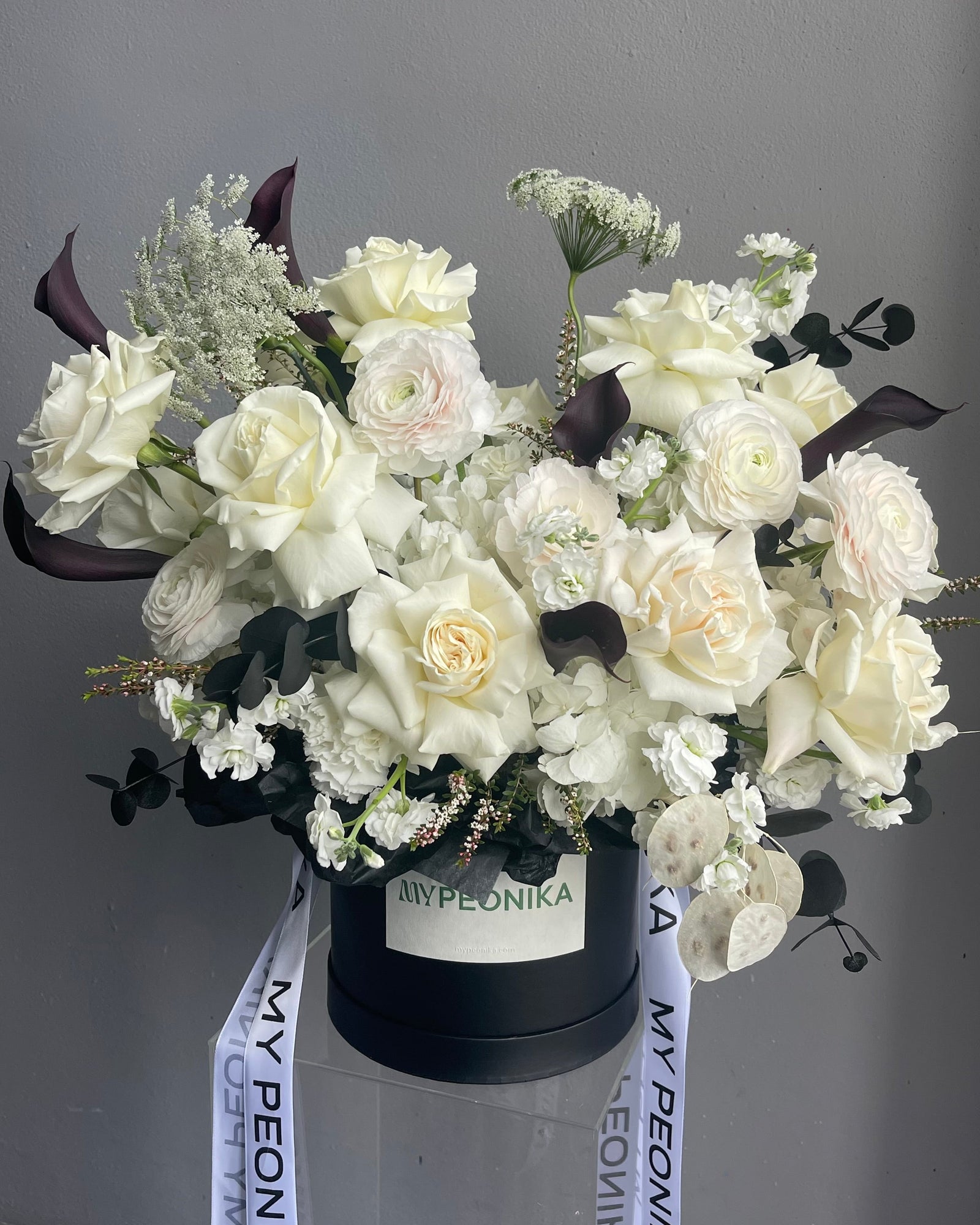 Flower Box "Shadowed Purity" - roses, ranunculuses, calla lilies (ONLY MIAMI)