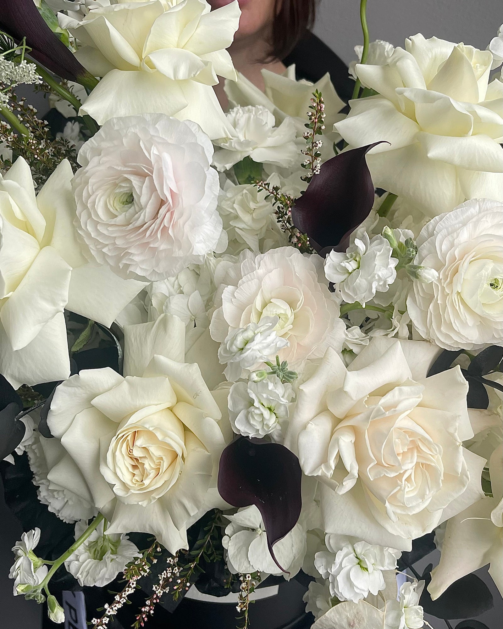 Flower Box "Shadowed Purity" - roses, ranunculuses, calla lilies (ONLY MIAMI)