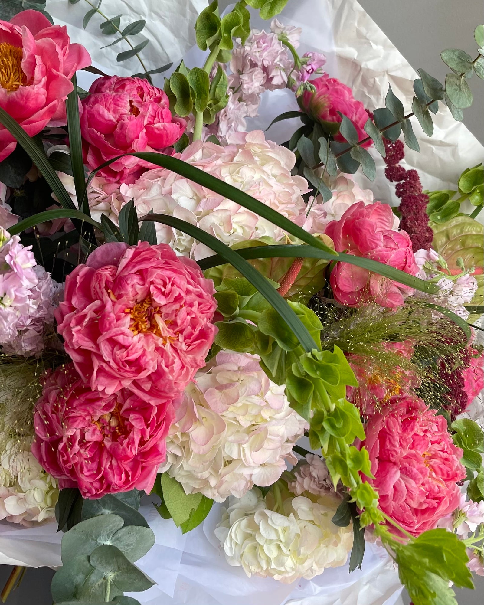 Bouquet “Peony Party Pop” - peonies, hydrangeas