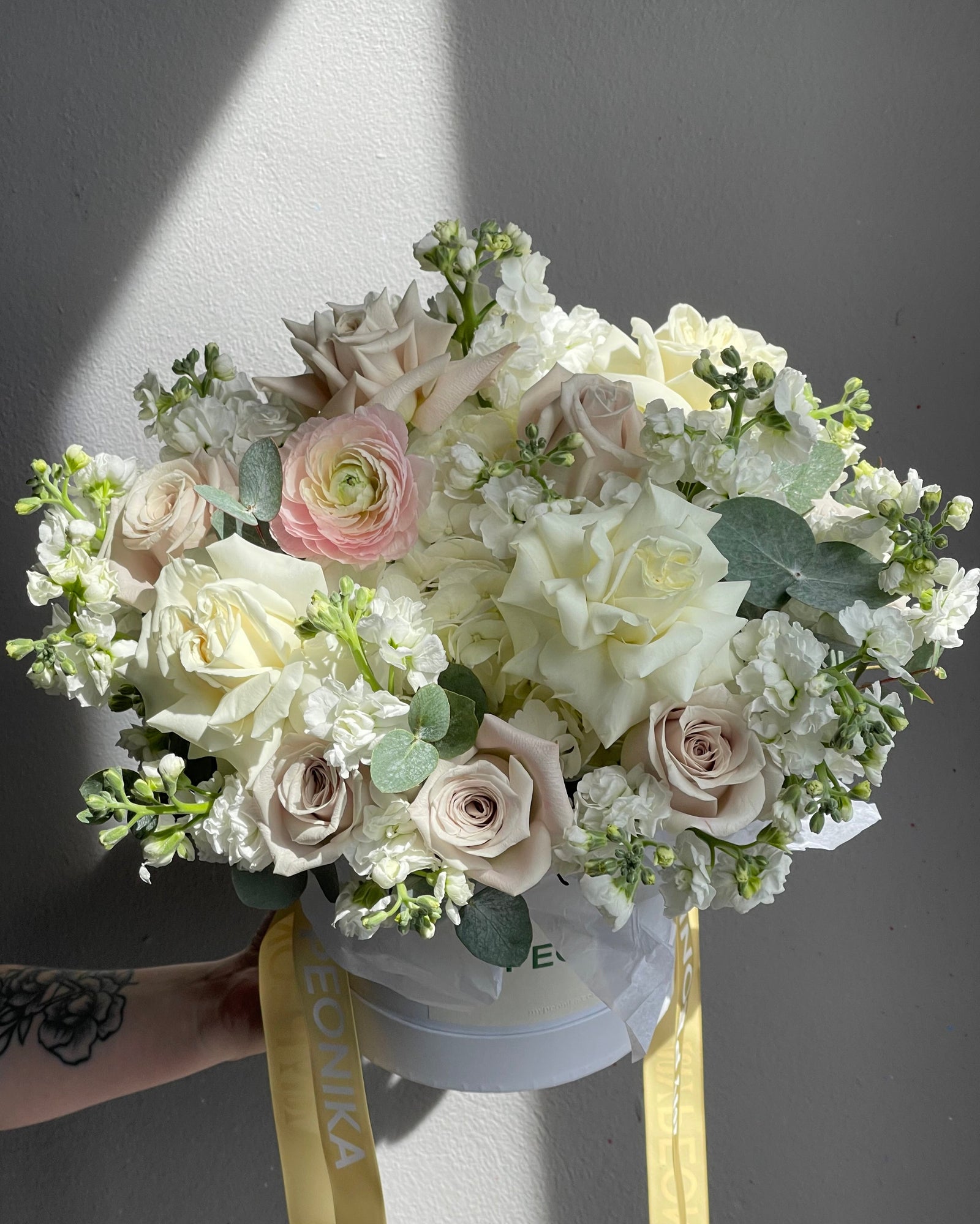 Flower Box “Soft Grace” - ranunculuses, roses