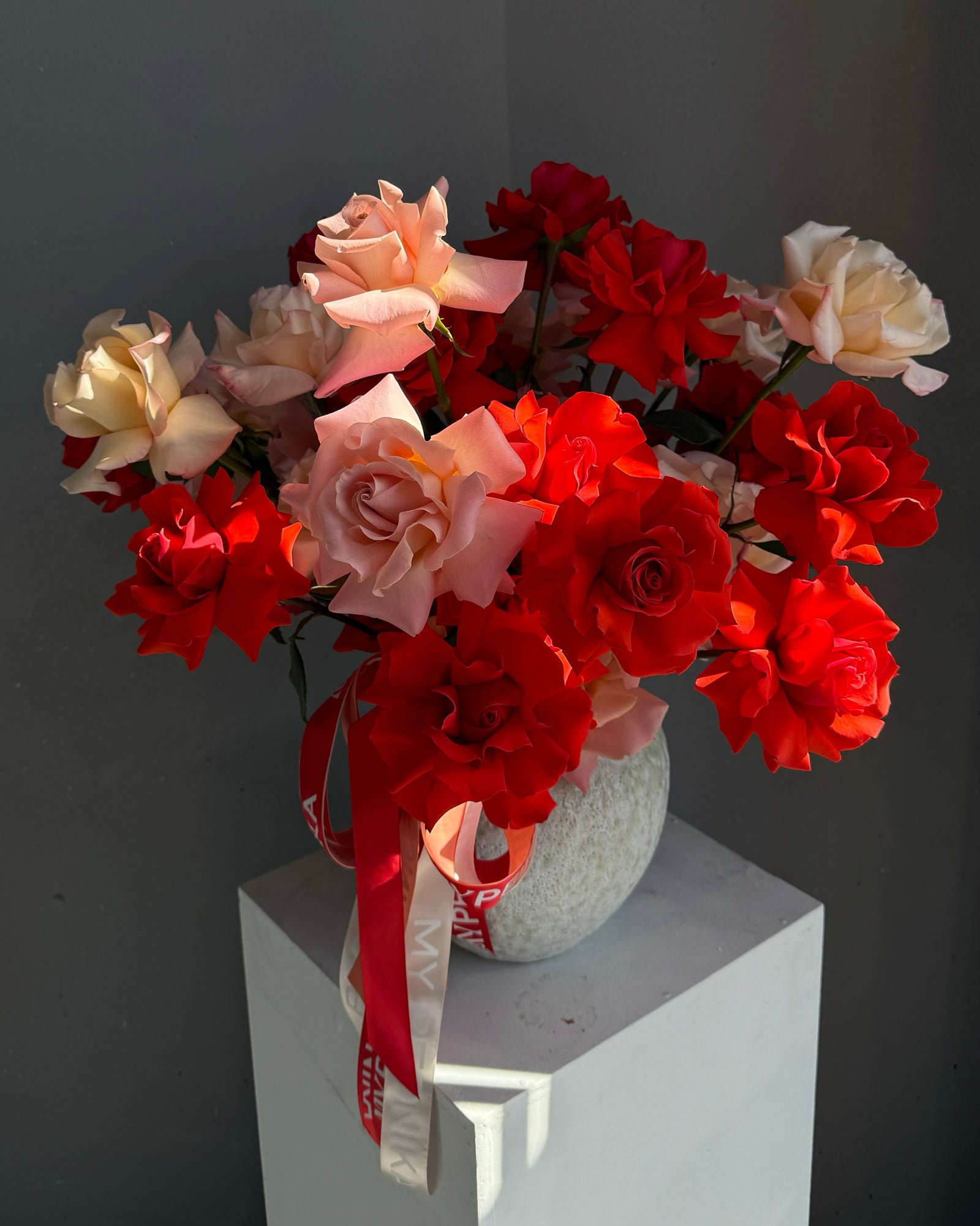 Interior arrangement "Parisian Dream" - Mix of French roses