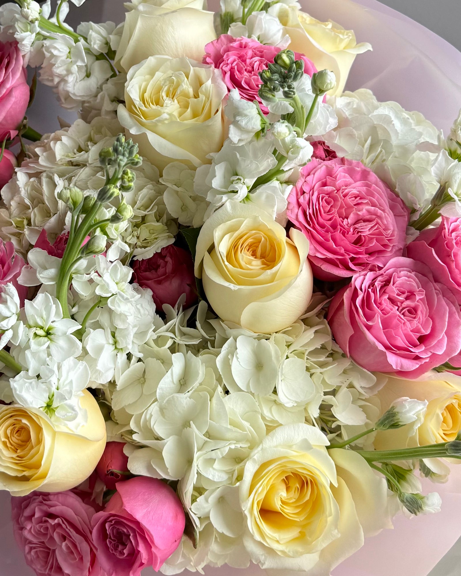Bouquet "Botanical Gossip" - roses, hydrangea, stock