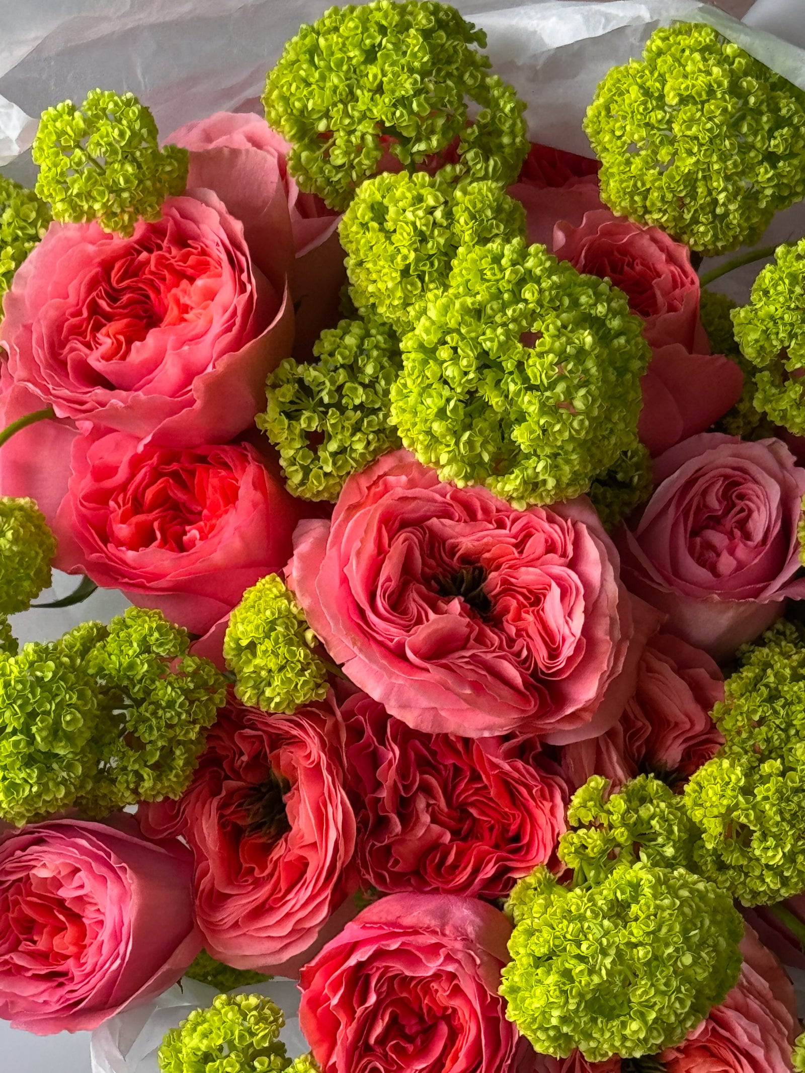Bouquet "Lush Crush" - garden roses, viburnum