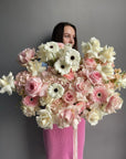 Bouquet "Artist's Choice" - select your budget, color palette, and let our skilled florists create a bespoke bouquet just for you