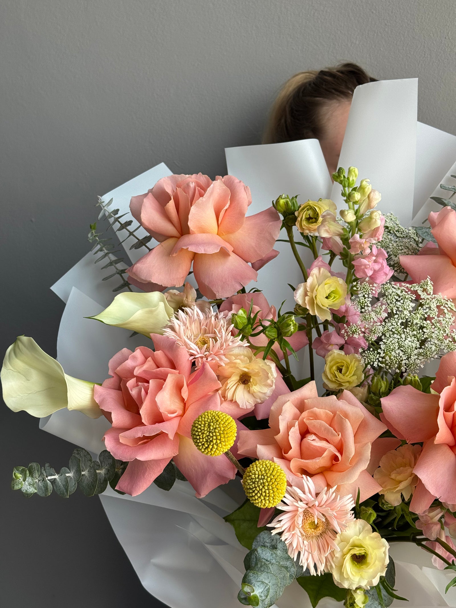 Bouquet "Hello Sunshine" - roses, calla lilies, snap dragon