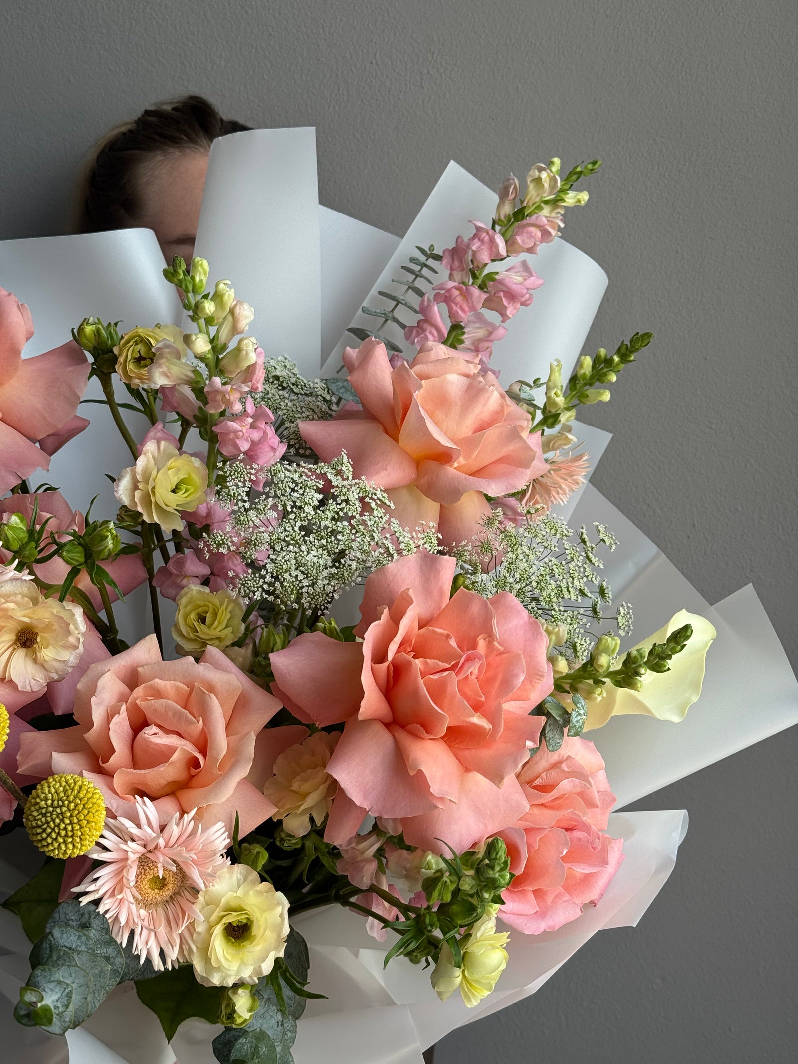 Bouquet "Hello Sunshine" - roses, calla lilies, snap dragon