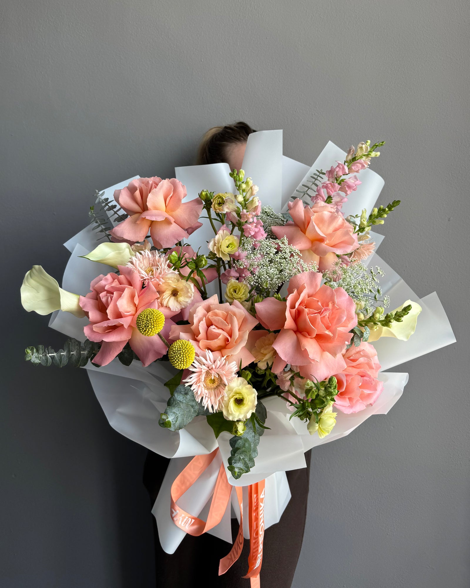 Bouquet "Hello Sunshine" - roses, calla lilies, snap dragon