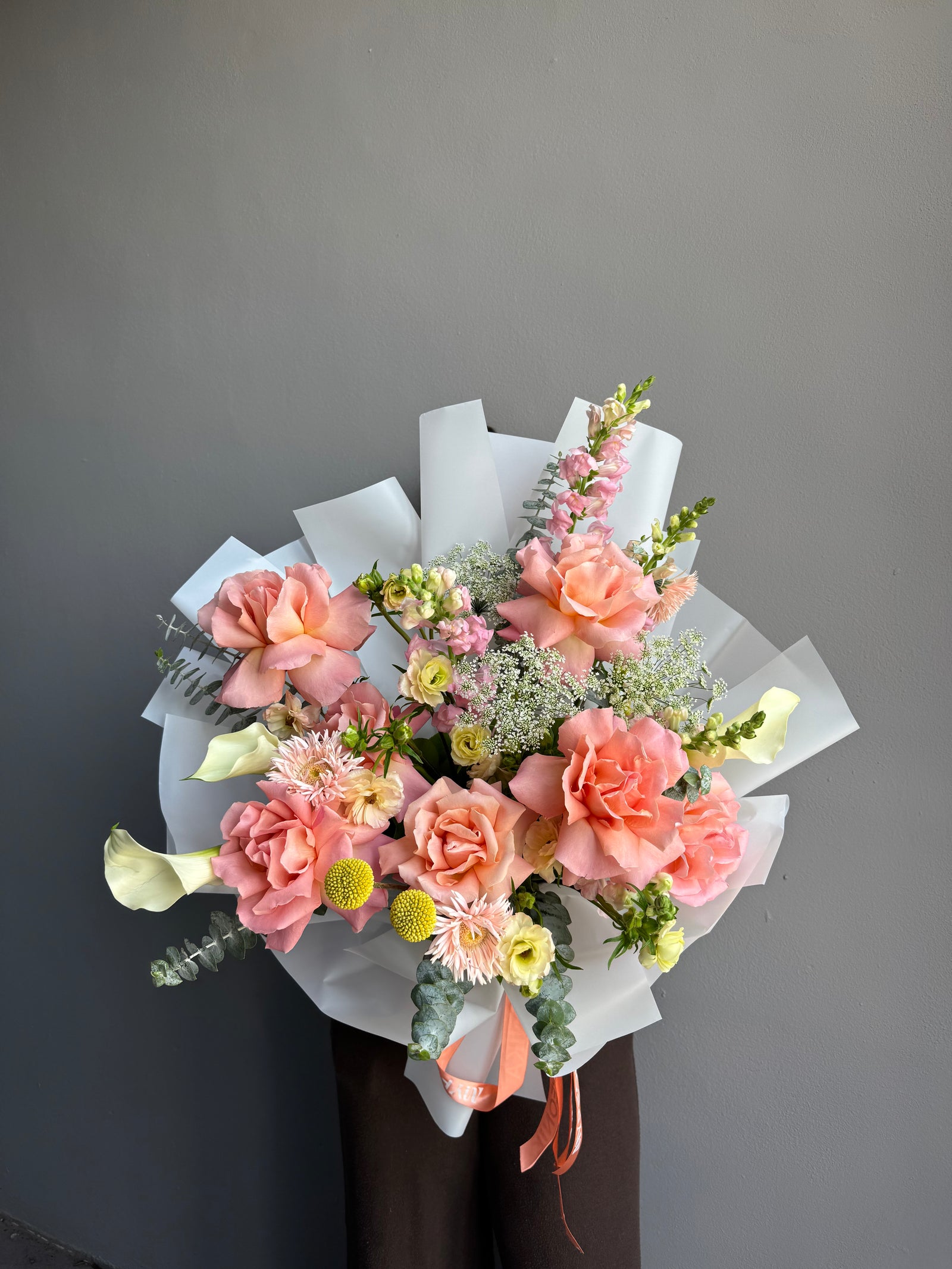 Bouquet "Hello Sunshine" - roses, calla lilies, snap dragon