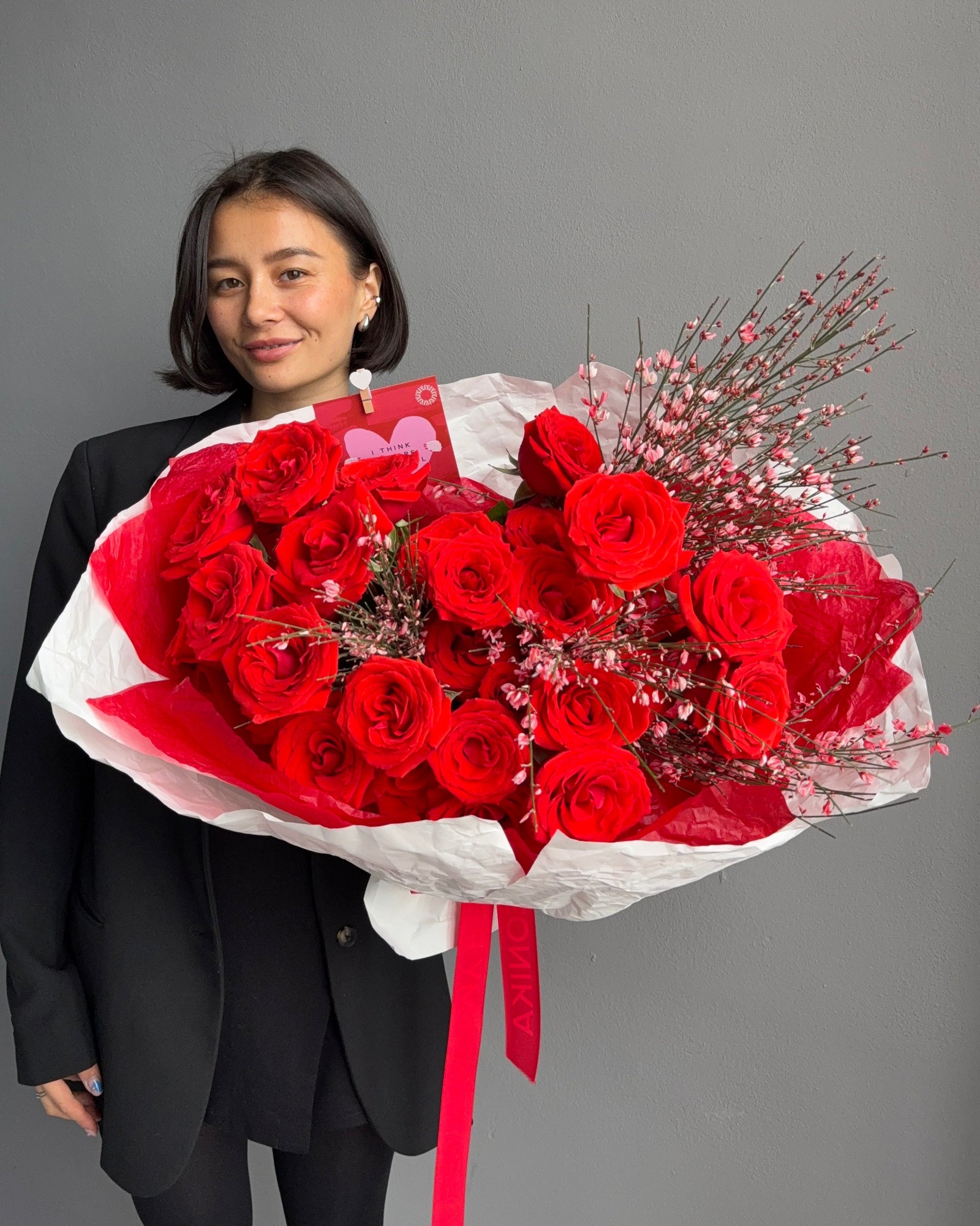 Bouquet "Bloom for two" - Roses, genista