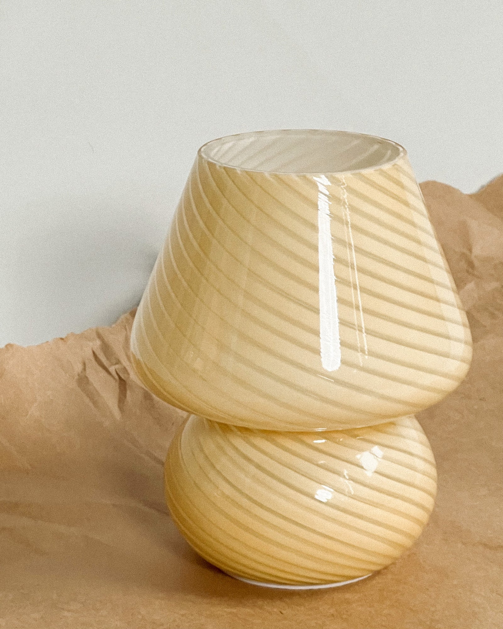 Lumo Vase