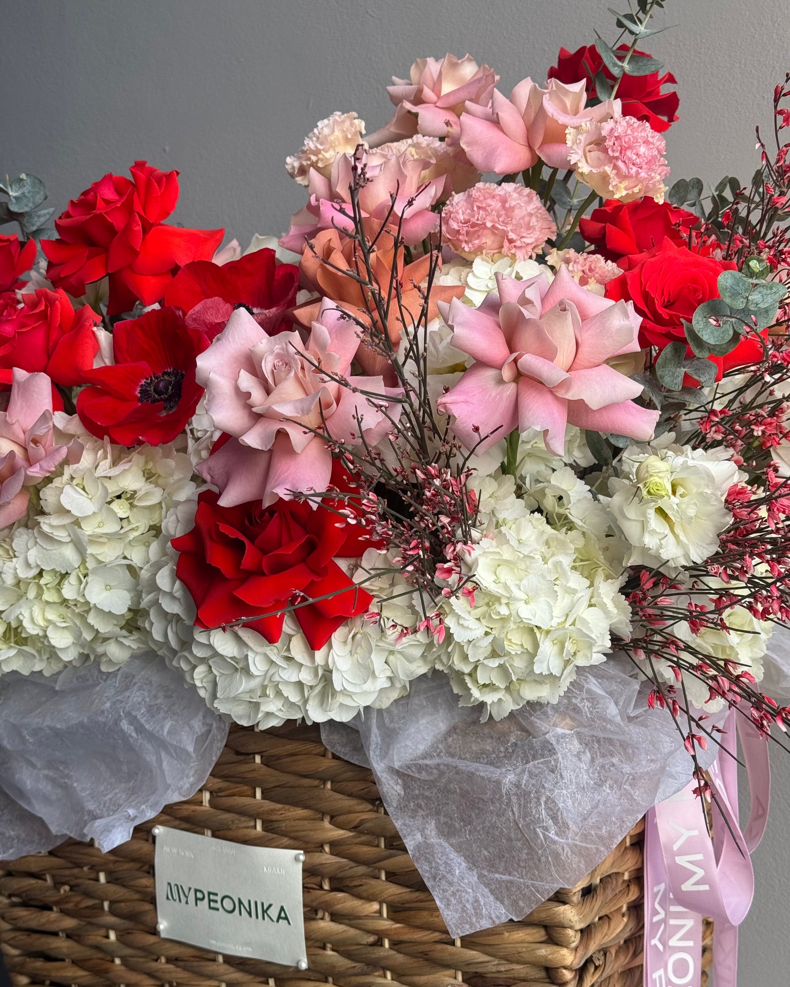 Flower box "P.s. I love Blooms" - Anemones, orchids, roses