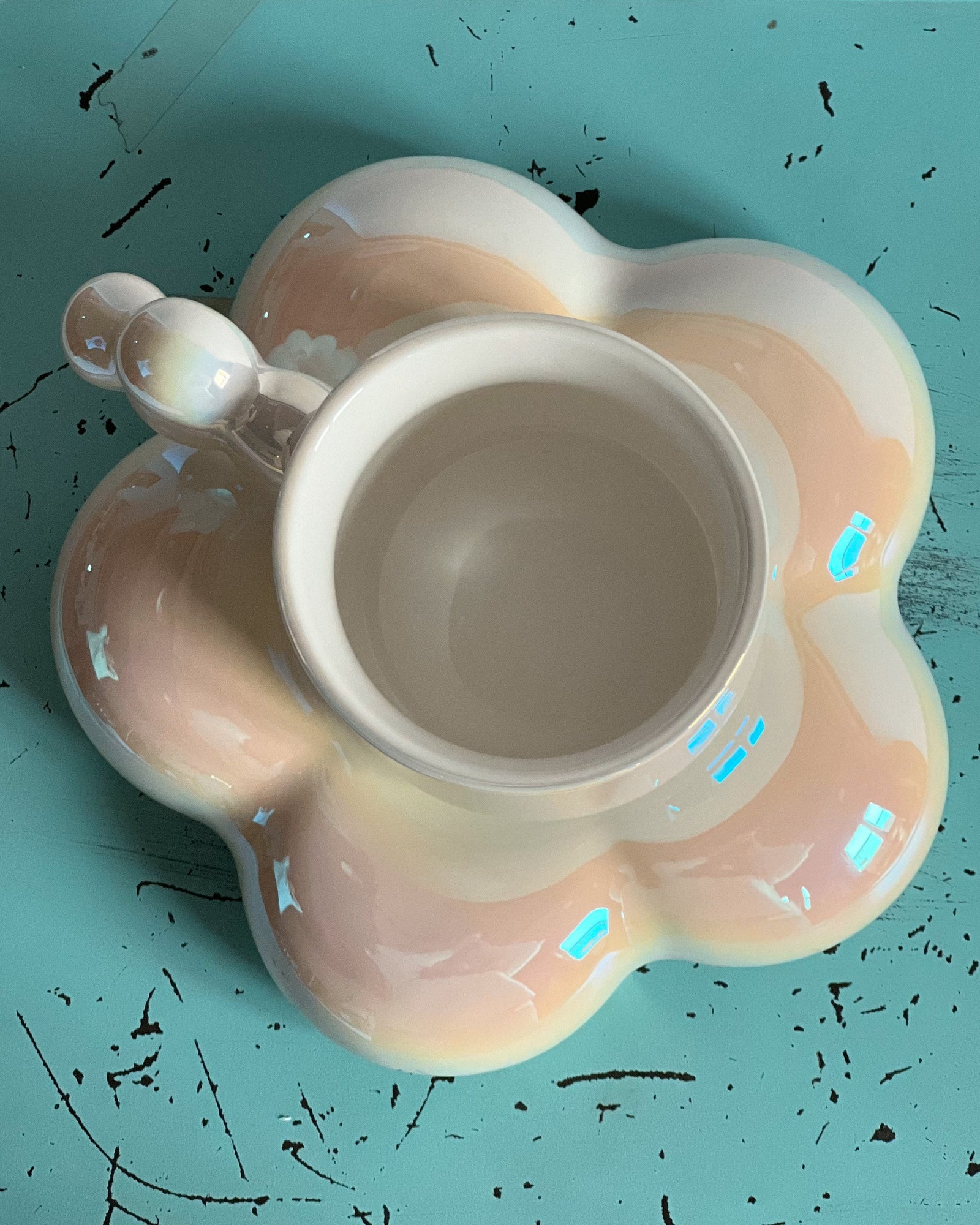 Glitter Petal Cup &amp; Saucer Set