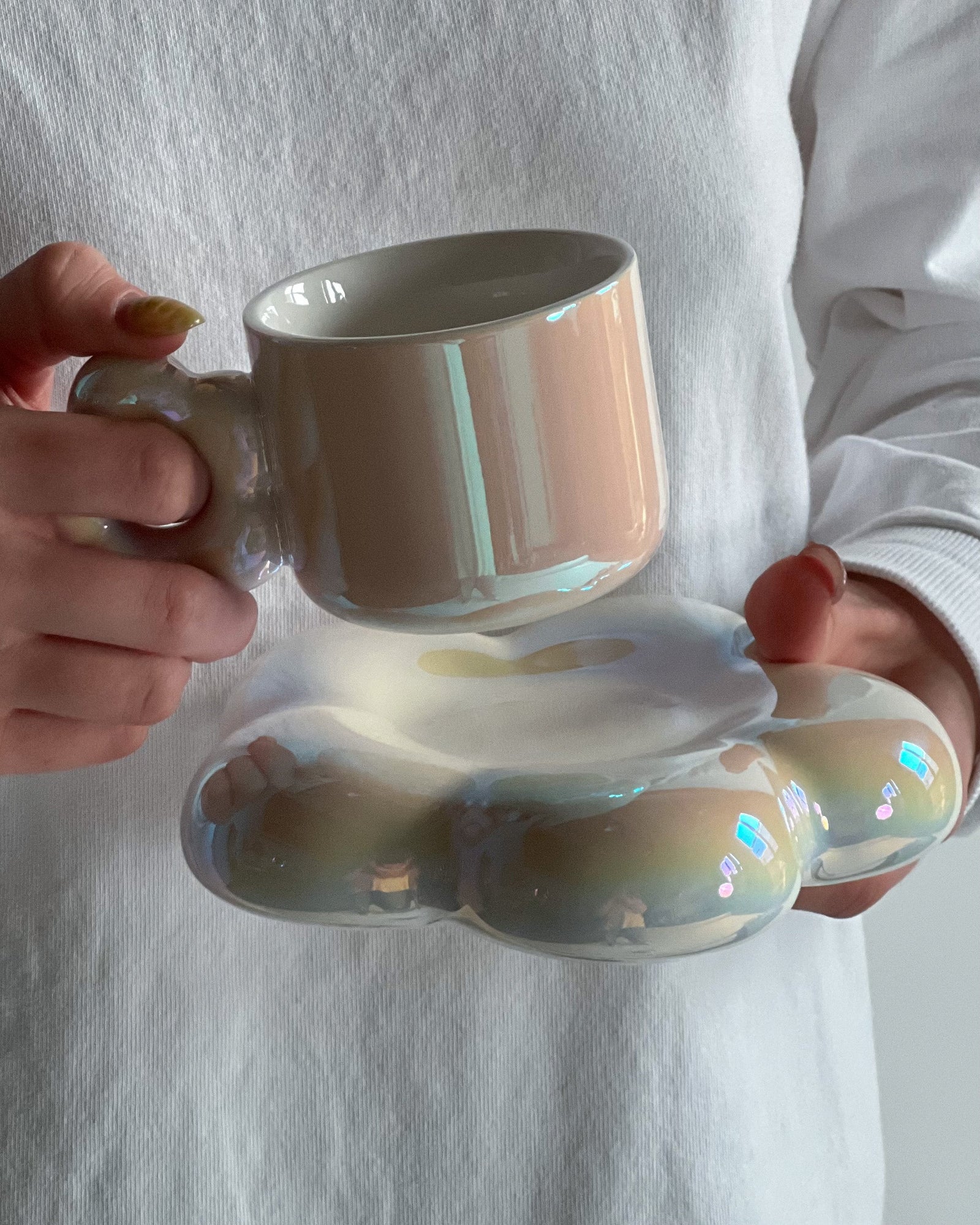 Glitter Petal Cup &amp; Saucer Set