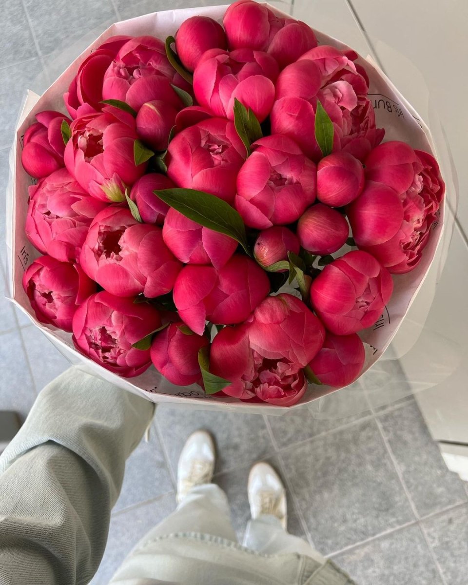 Bouquet "Coral Charm Peonies" - My Peonika Flower Shop