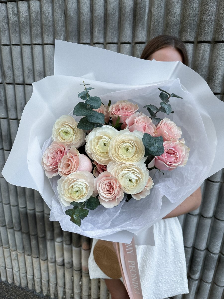 Bouquet "Feelings" - My Peonika Flower Shop