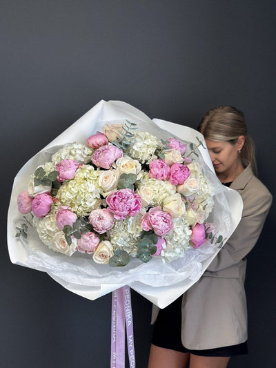 Bouquet "Heavenly Harmony" - My Peonika Flower Shop