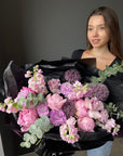 Bouquet "Midnight Whispers" - My Peonika Flower Shop