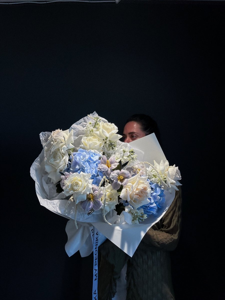Bouquet "Misty Blue" - My Peonika Flower Shop