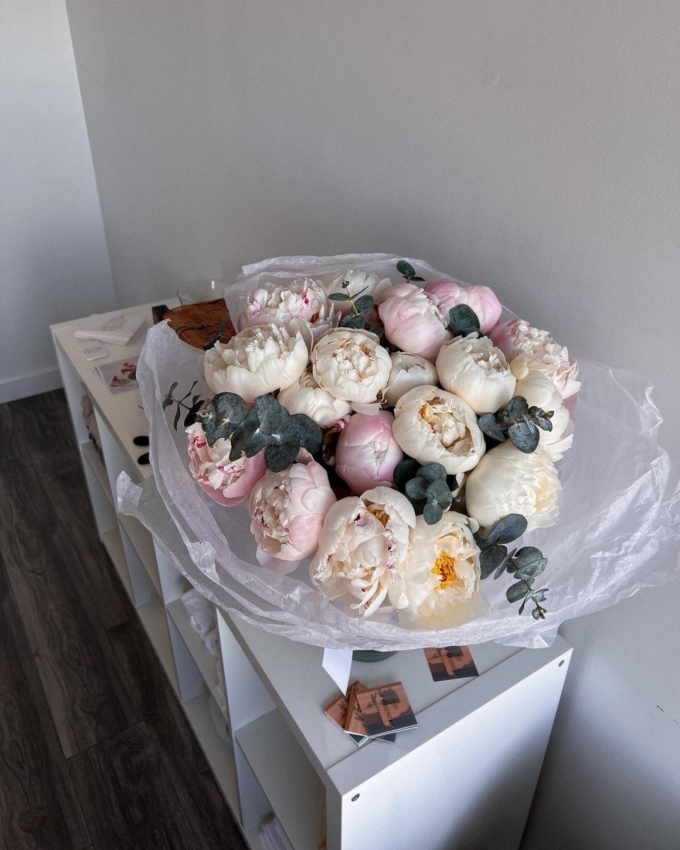 Bouquet of Peonies " Strawberry & Vanilla" - My Peonika Flower Shop