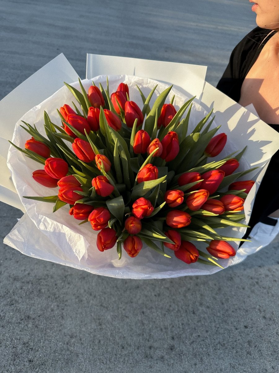 Bouquet of tulips &quot; Sunburst Symphony &quot; - My Peonika Flower Shop
