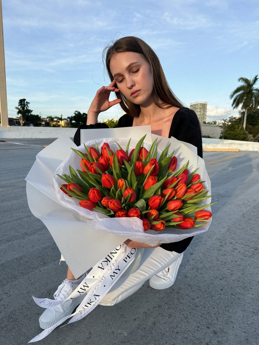 Bouquet of tulips &quot; Sunburst Symphony &quot; - My Peonika Flower Shop