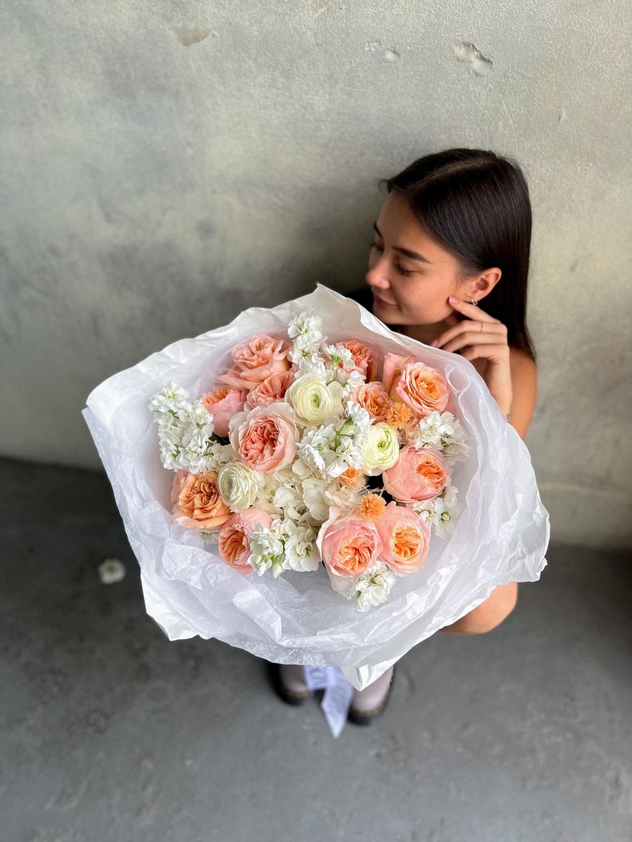 Bouquet "Peaches" - My Peonika Flower Shop