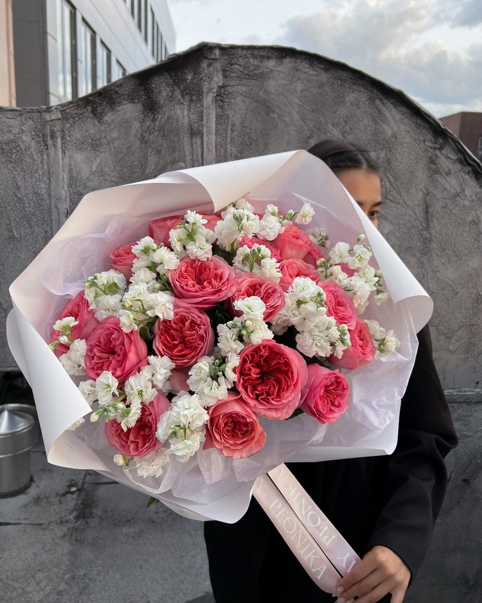 Duo Bouquet "Chic Carousel" - My Peonika Flower Shop