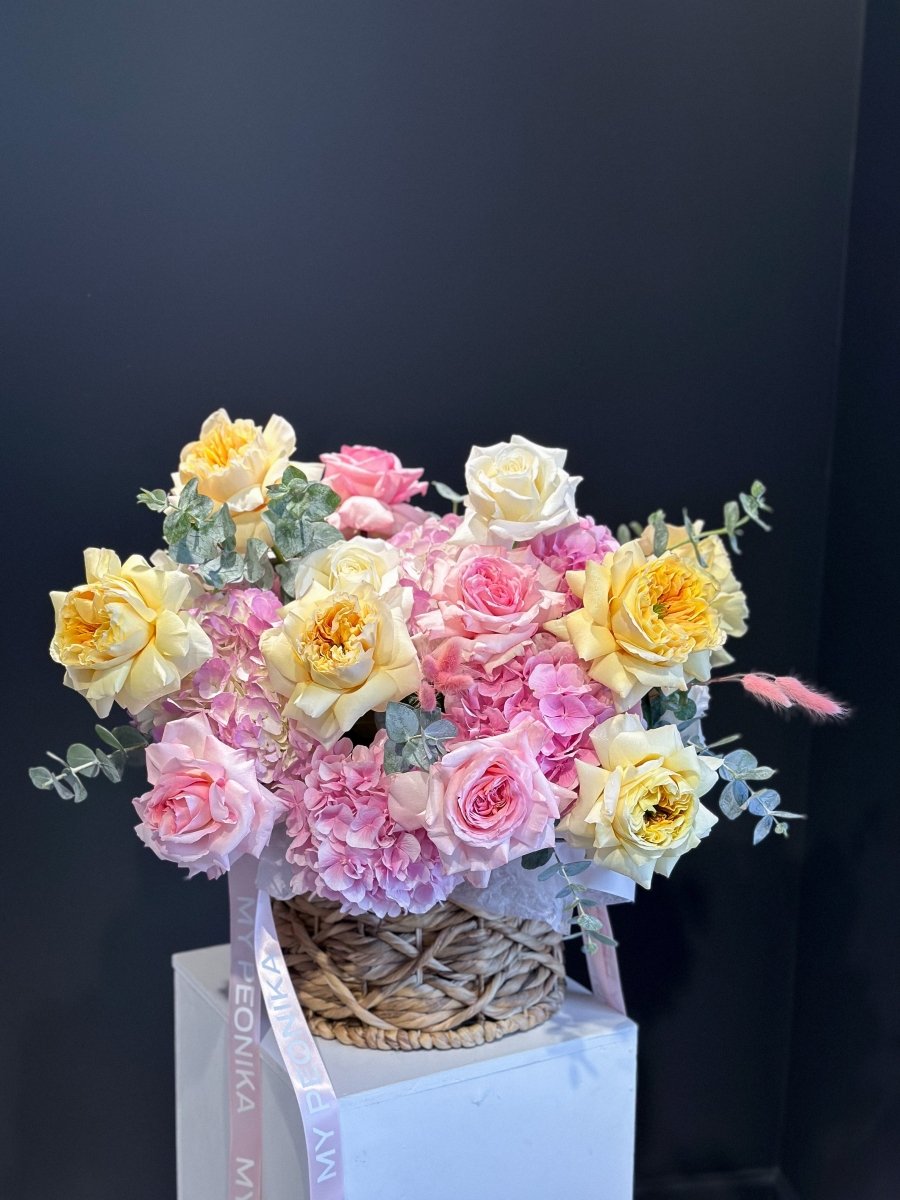 Flower Basket "Love Affair" - My Peonika Flower Shop